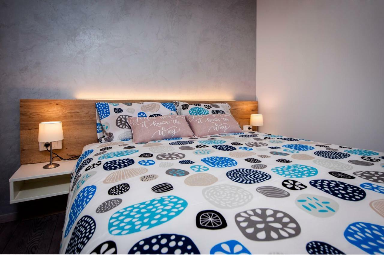 Studio Apartment Kris Rovinj Exterior photo
